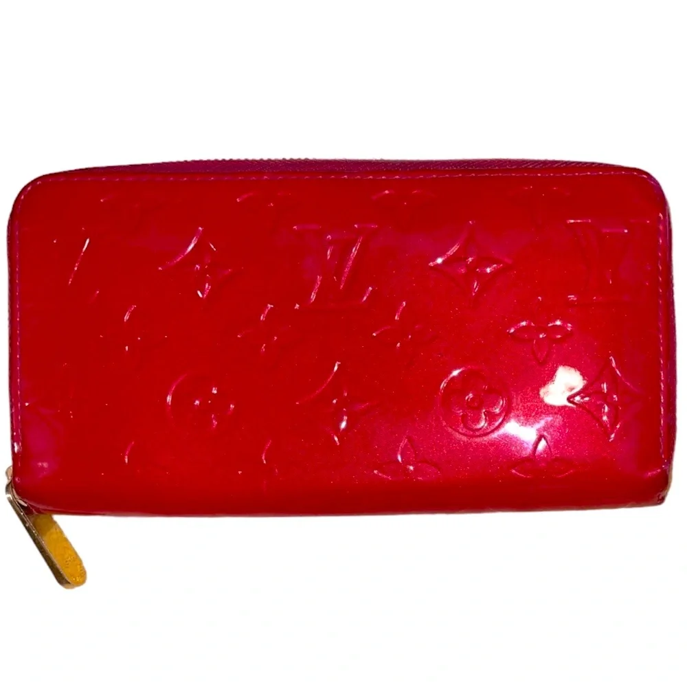 Louis Vuitton Red Embossed Wallet - Picture 3 of 16
